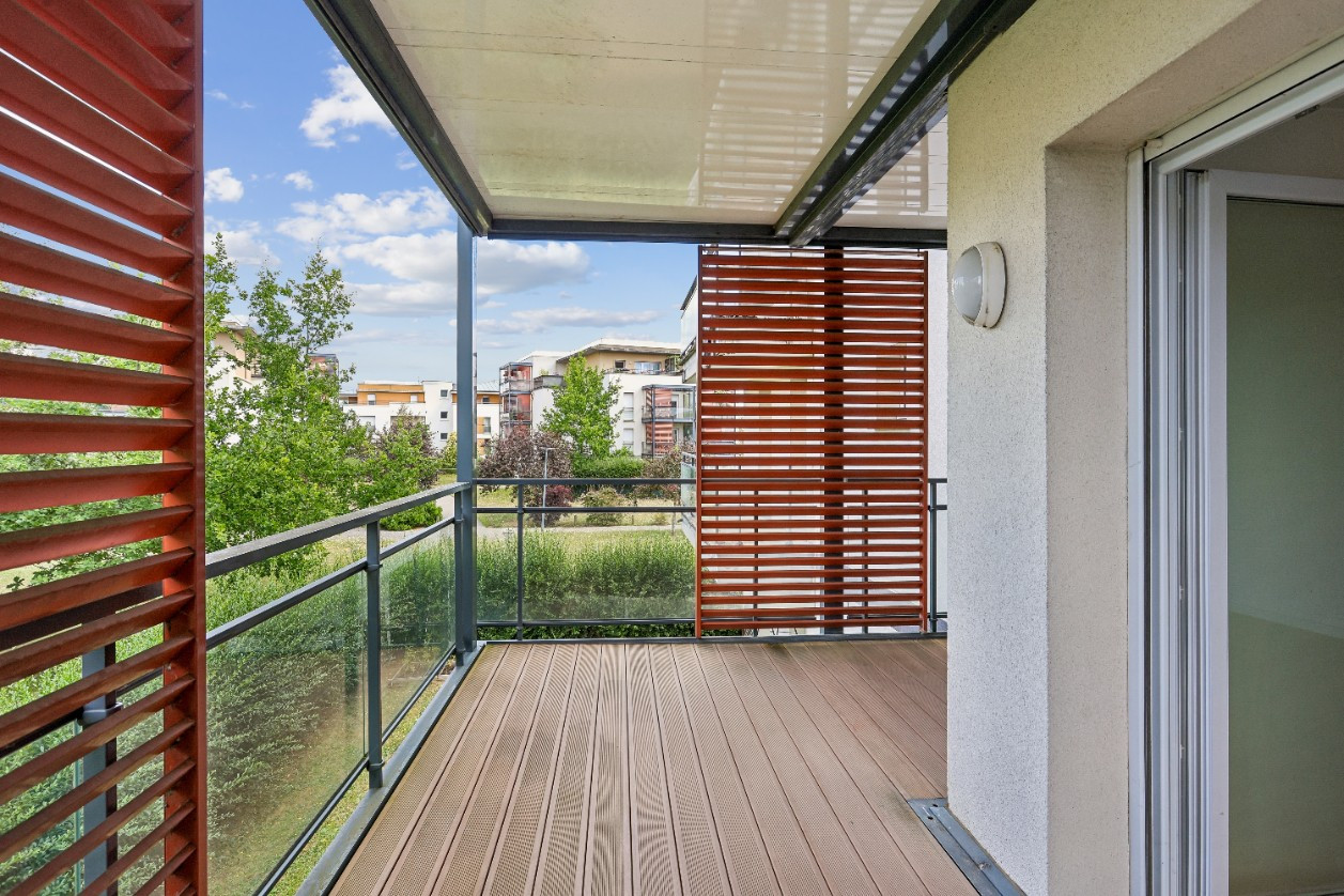 
                                                Vente
                                                 APPARTEMENT 3 PIECES AVEC BALCON ET PARKING
