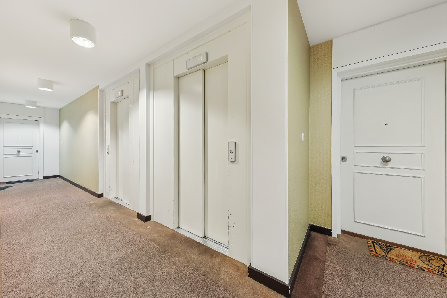 
                                                Vente
                                                 Appartement 3 pièces avec balcon + Parking