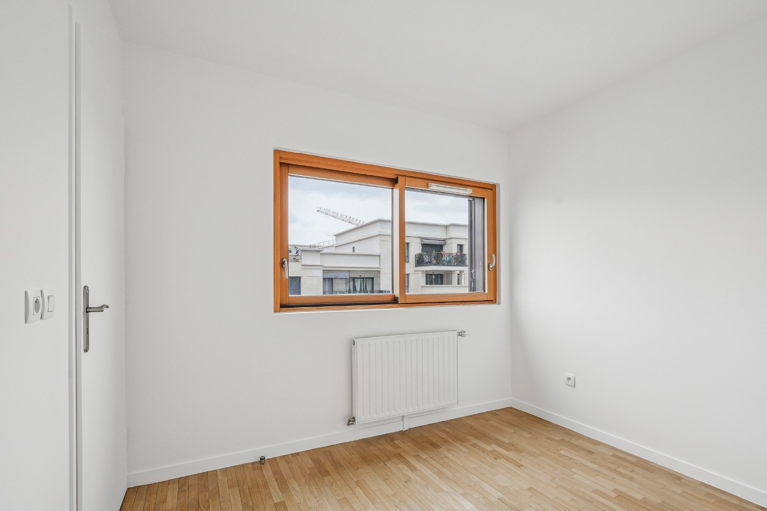 
                                                Vente
                                                 Appartement 3 pièces avec balcon - Saint-Ouen