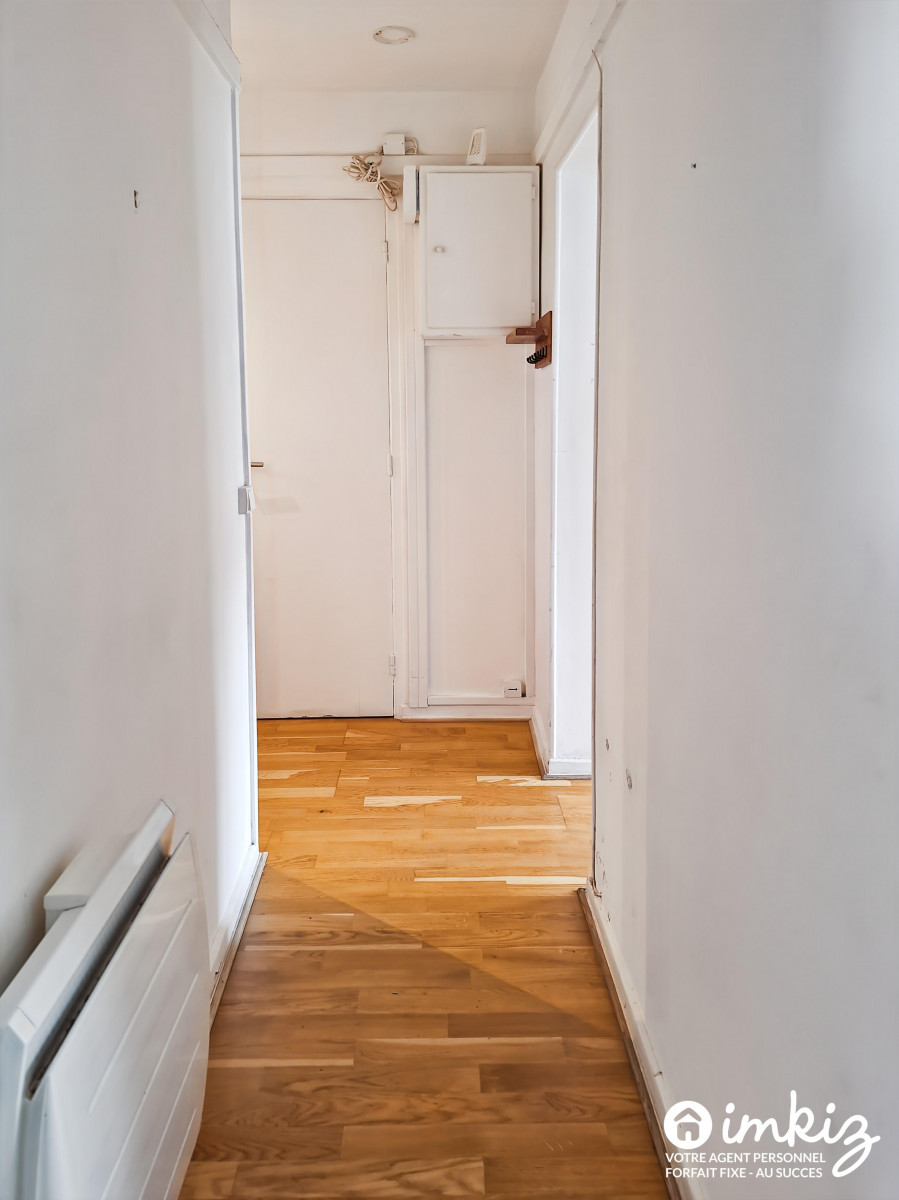 
                                                Vente
                                                 Appartement 3 pièces avec cave et balcon