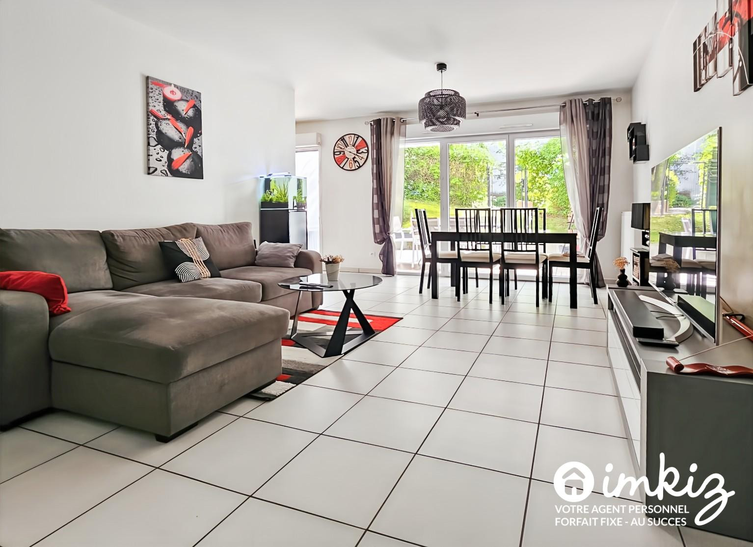 
                                                Vente
                                                 Appartement 3 pièces avec double terrasse