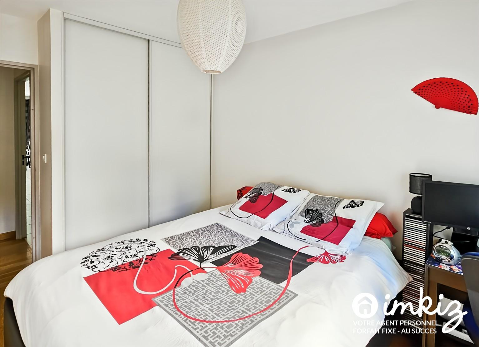 
                                                Vente
                                                 Appartement 3 pièces avec double terrasse