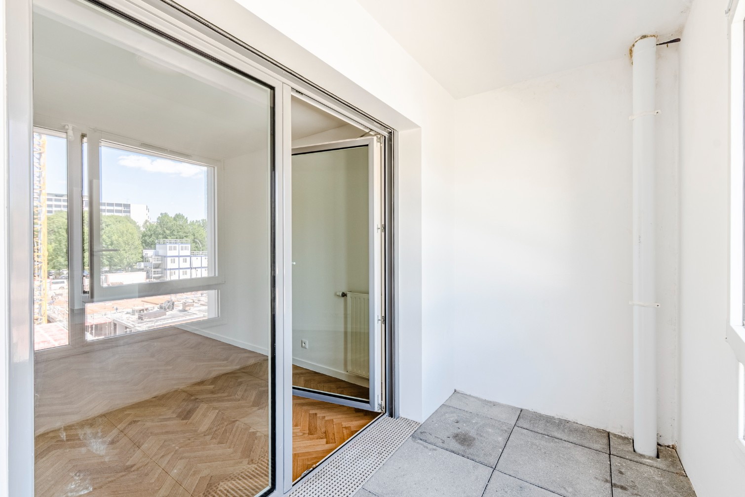 
                                                Vente
                                                 Appartement 3 pièces avec loggia - Vélizy