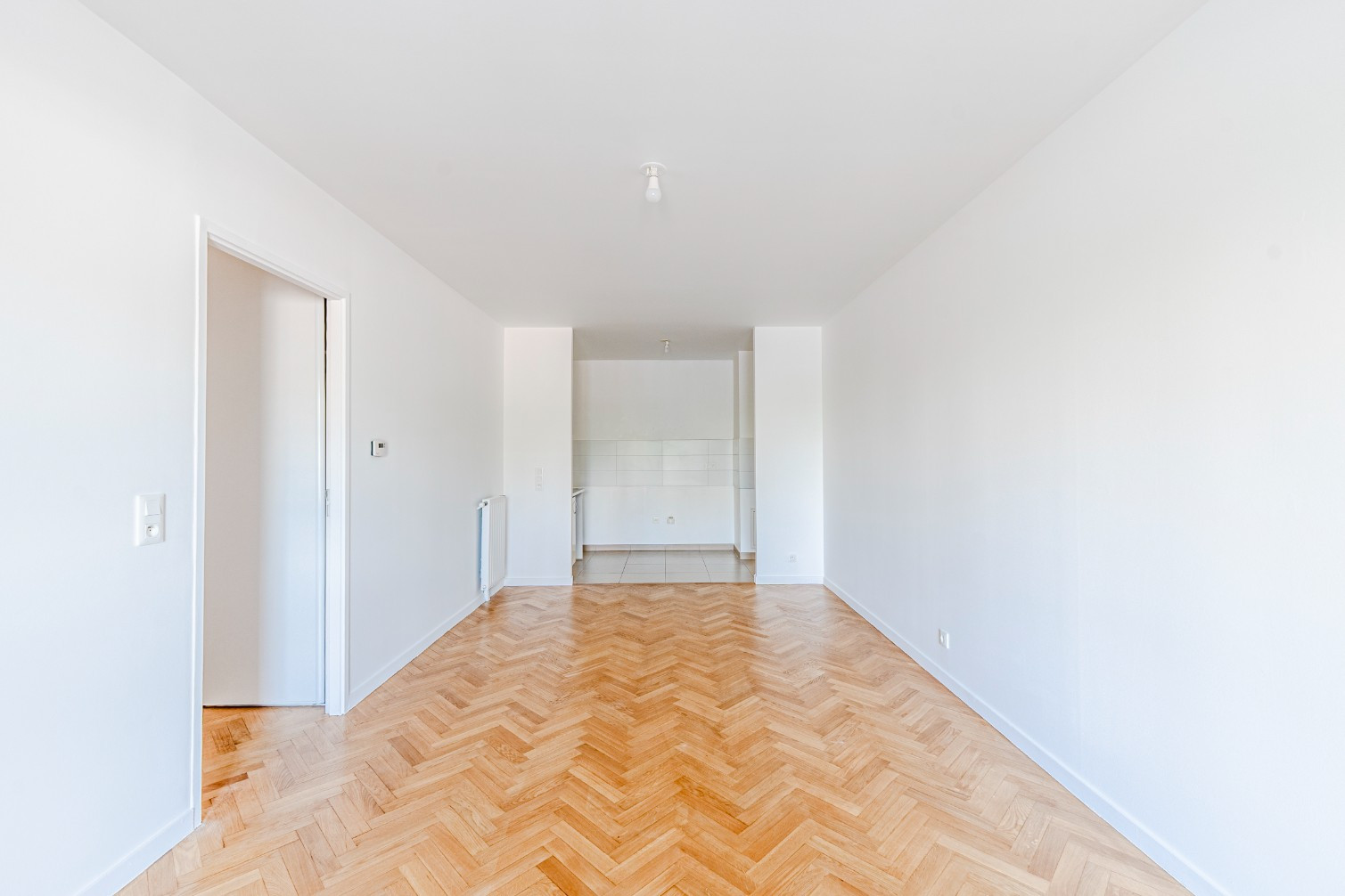 
                                                Vente
                                                 Appartement 3 pièces avec loggia - Vélizy