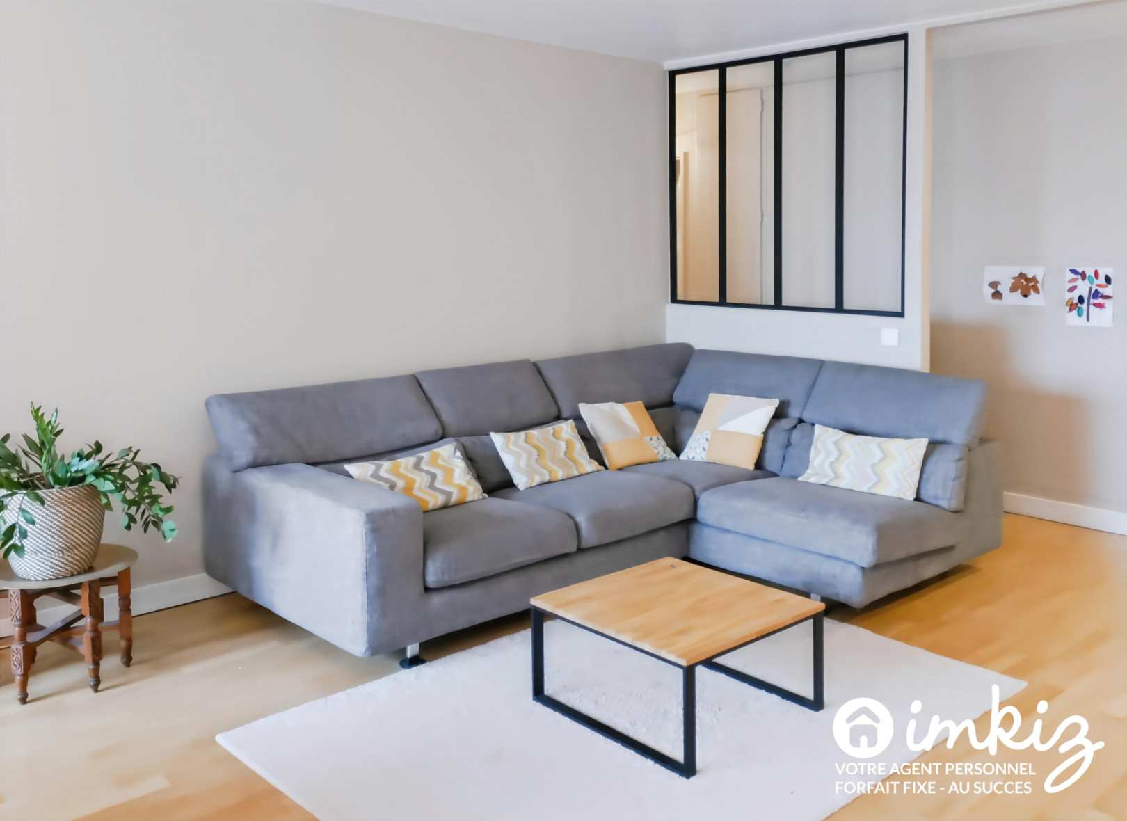 
                                                Vente
                                                 Appartement 3 pièces avec parking