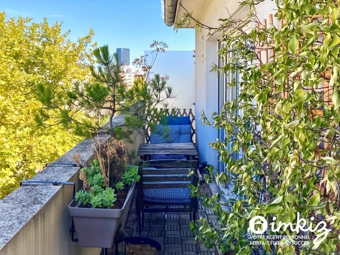 
                                                Vente
                                                 Appartement 3 pièces avec terrasse