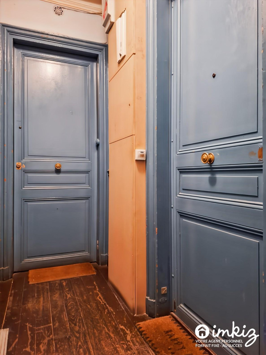 
                                                Vente
                                                 Appartement 3 pièces avec terrasse