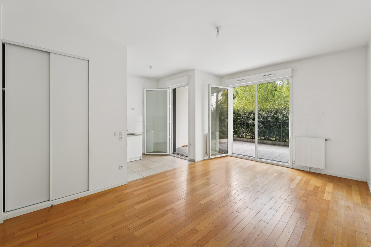 
                                                Vente
                                                 Appartement - 3 pièces avec terrasse - Cergy