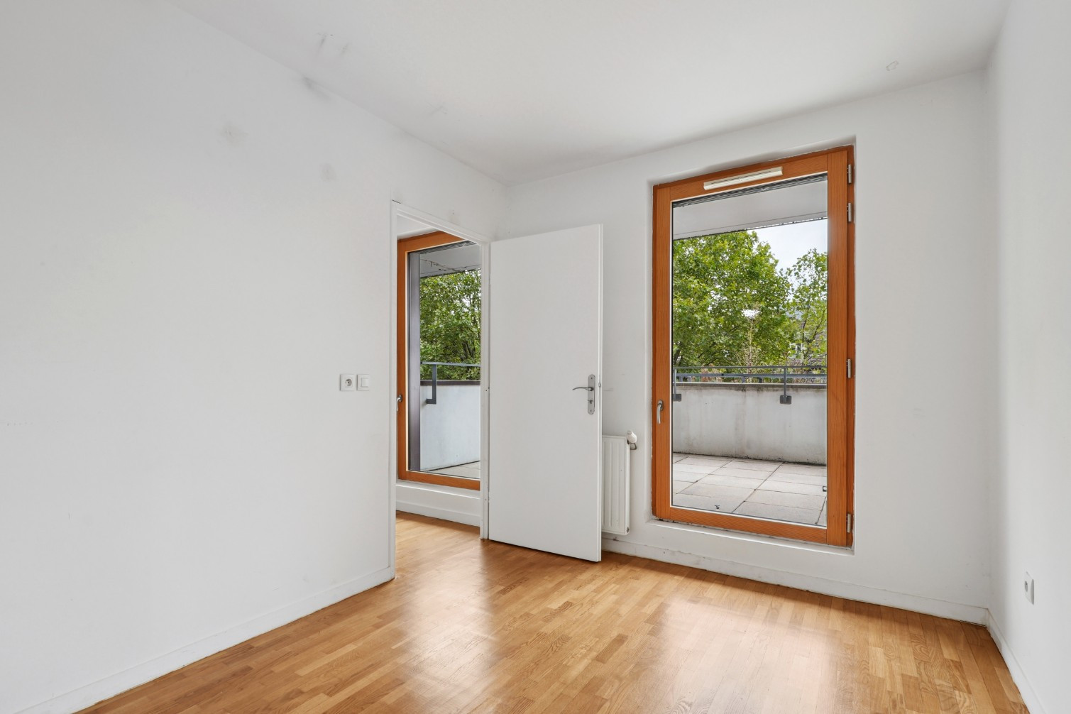 
                                                Vente
                                                 Appartement 3 pièces avec terrasse - Saint-Ouen