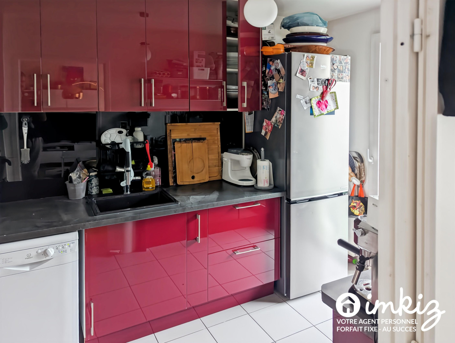 
                                                Vente
                                                 Appartement 3 pièces bien entretenu