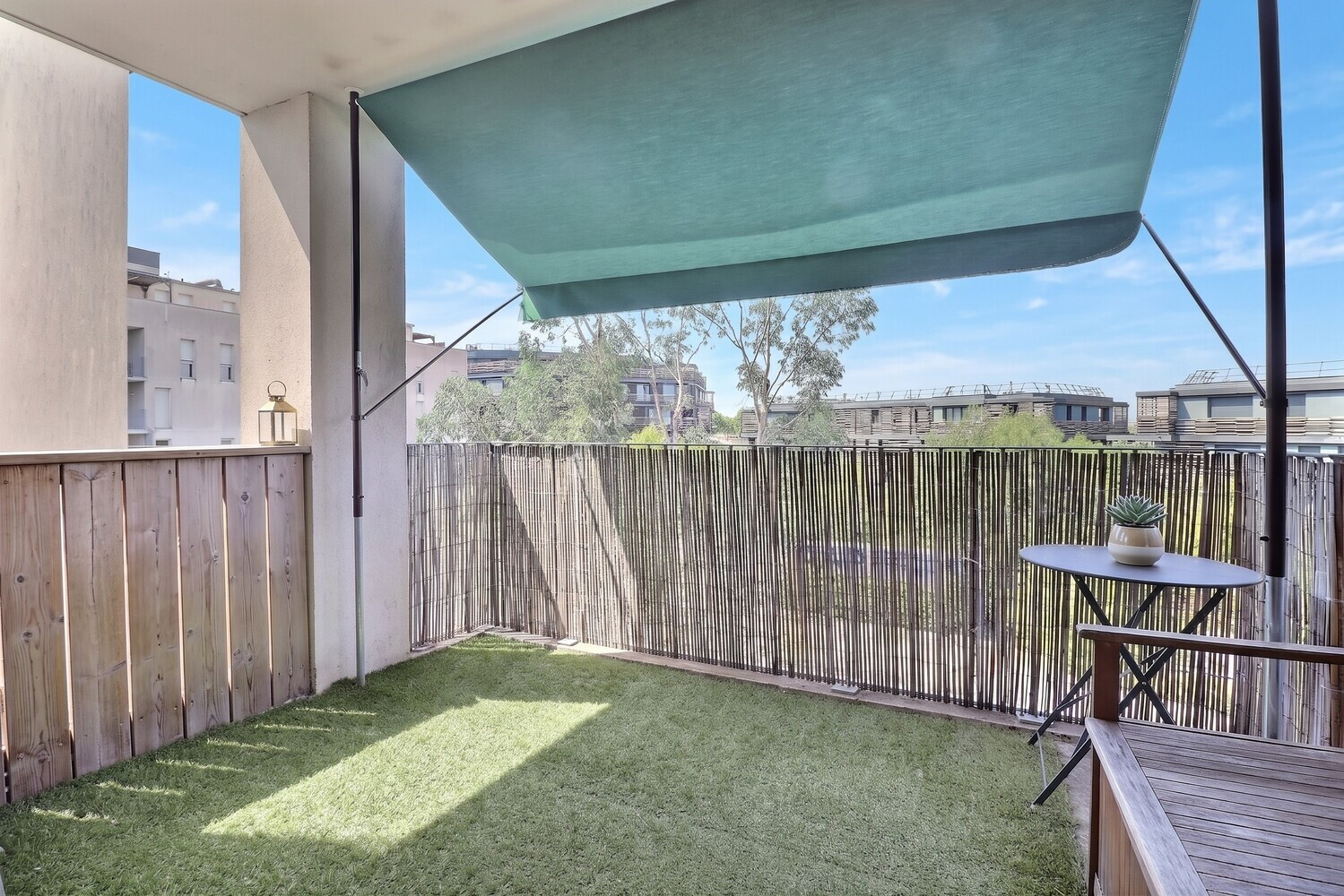 
                                                Vente
                                                 Appartement - 3 pièces - Cenon - 76 m²