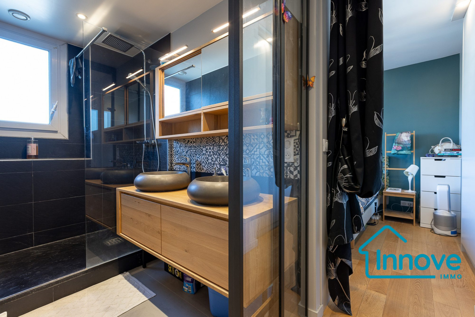 
                                                Vente
                                                 Appartement 3 pièces Châtillon