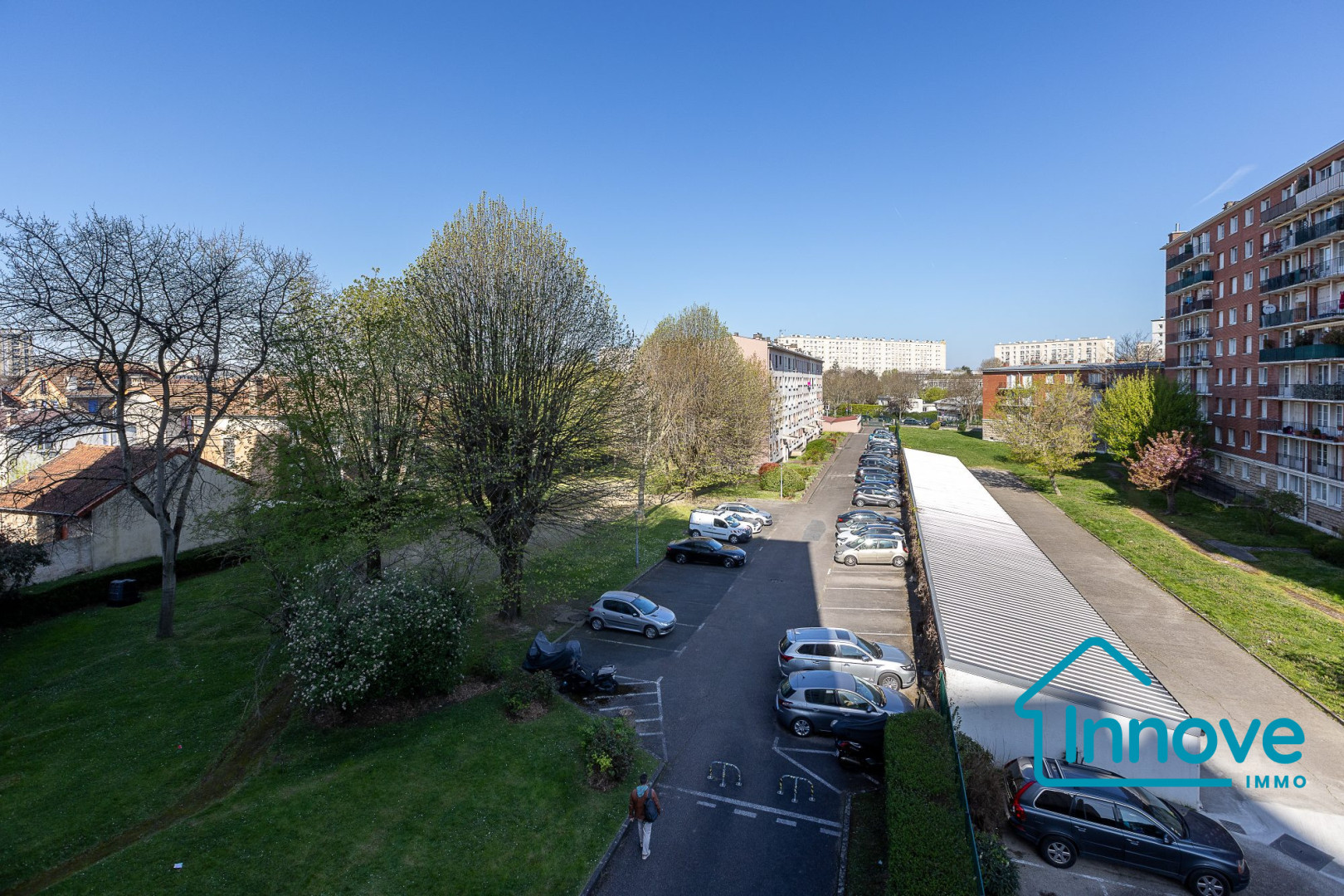 
                                                Vente
                                                 Appartement 3 pièces Châtillon