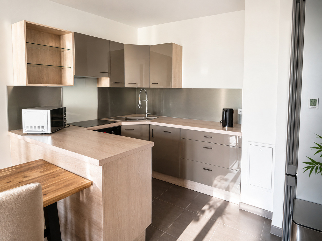 
                                                Location
                                                 Appartement 3 Pièces Cité-Jardin avec Balcon