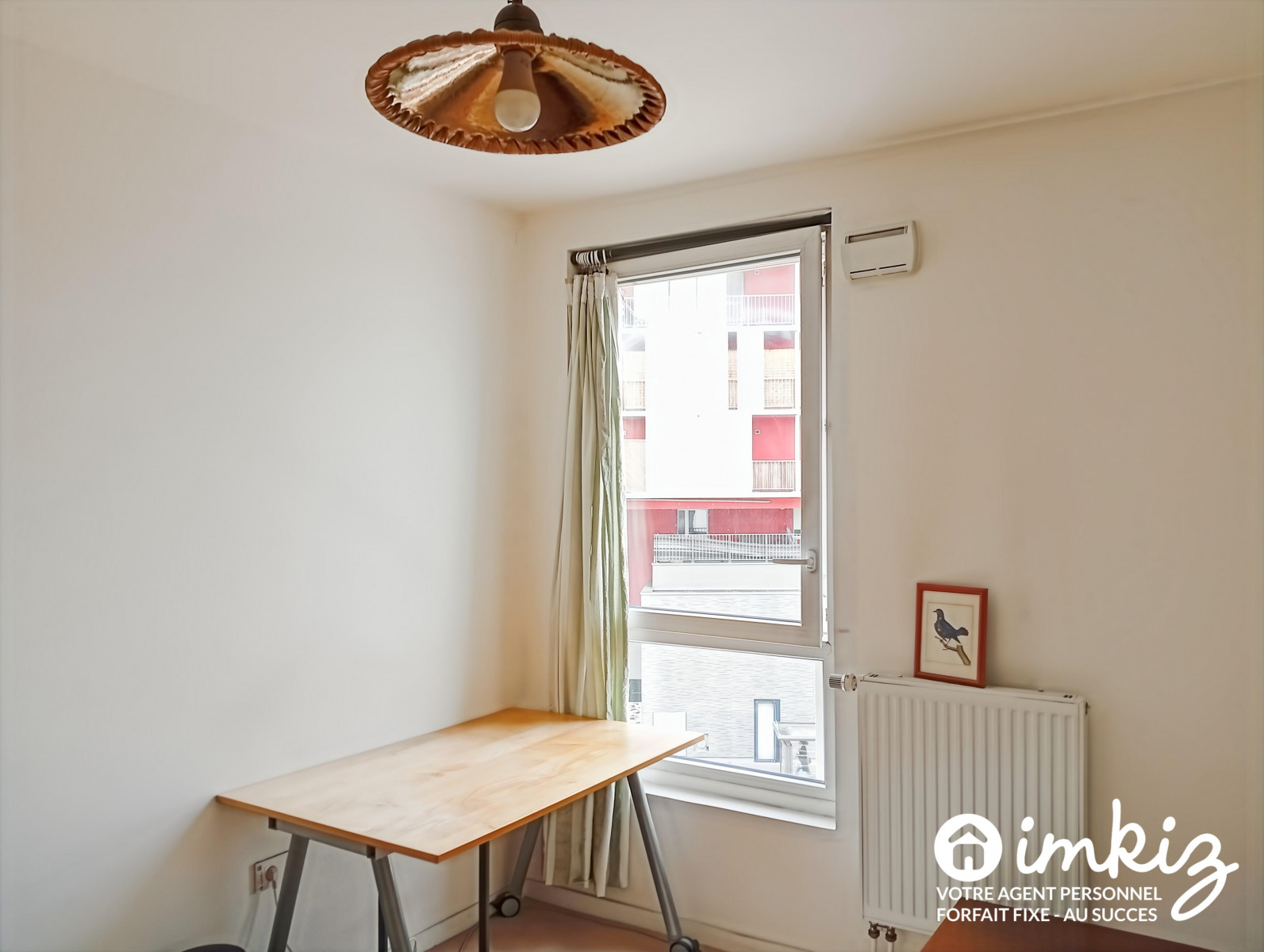 
                                                Vente
                                                 Appartement 3 pièces dans une résidence de 2016
