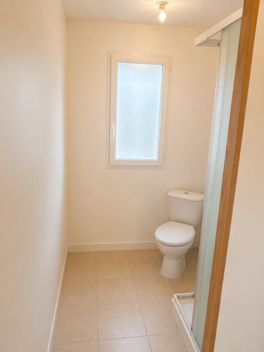 
                                                Location
                                                 Appartement 3 pièces de 60 m² à Guerville
