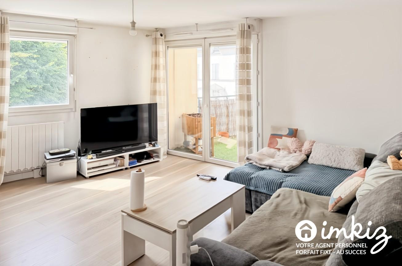 
                                                Vente
                                                 Appartement 3 pièces de 63m2, balcon, 2 parkings