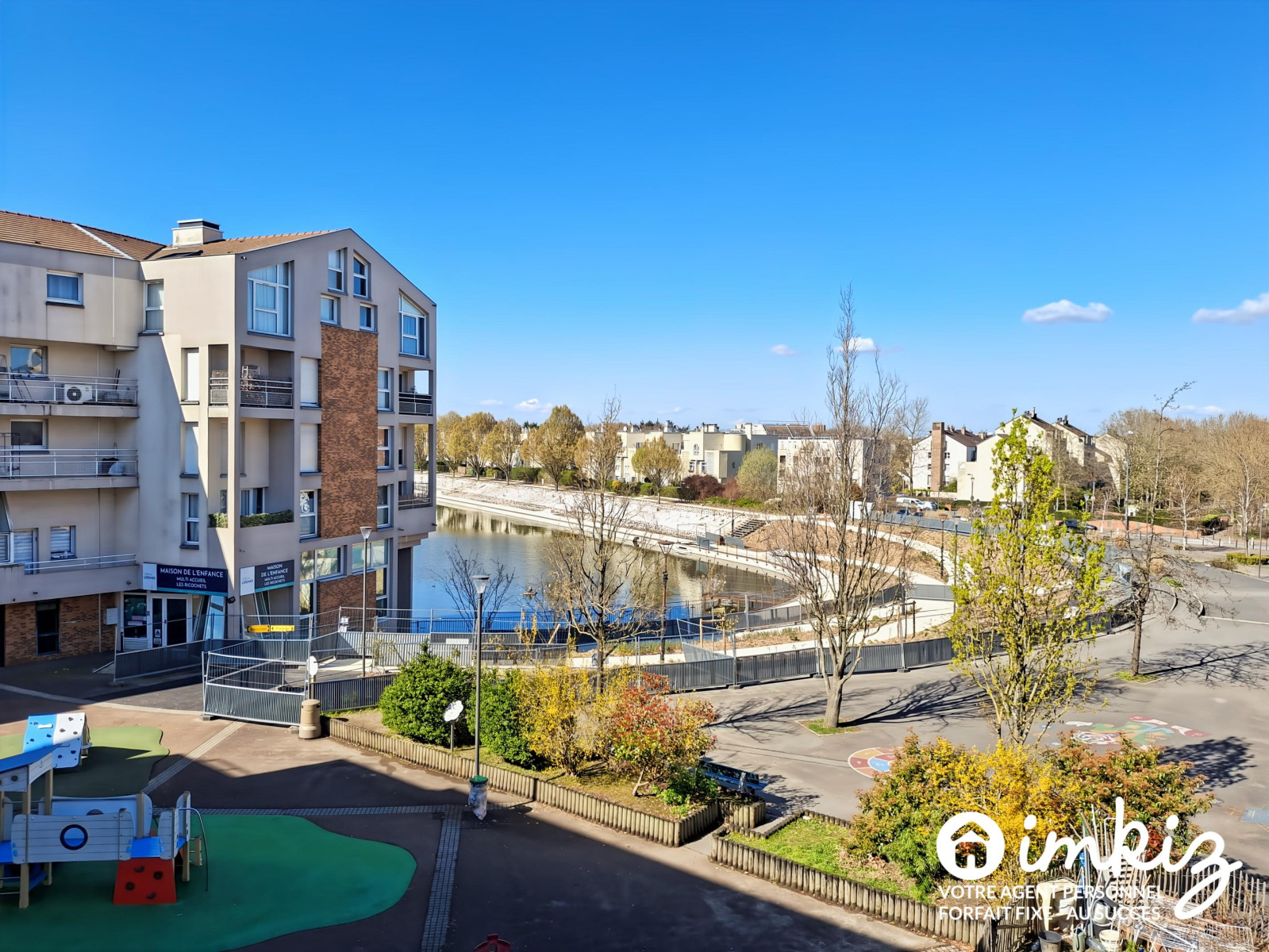 
                                                Vente
                                                 Appartement 3 pièces Duplex 65m²