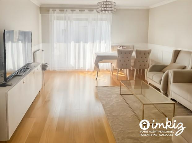 
                                                Vente
                                                 Appartement 3 pièces en centre ville