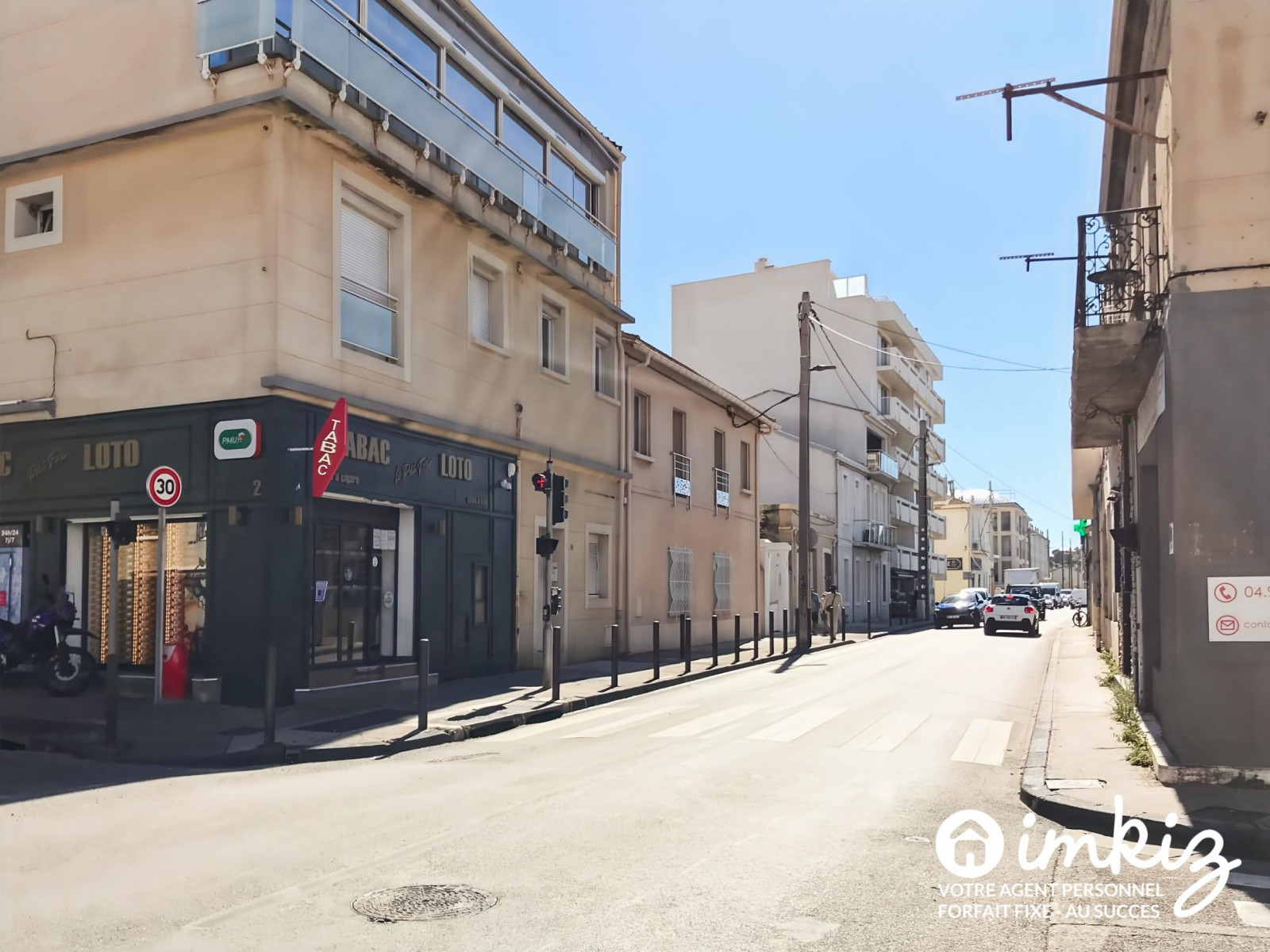 
                                                Vente
                                                 Appartement 3 pièces et local commercial