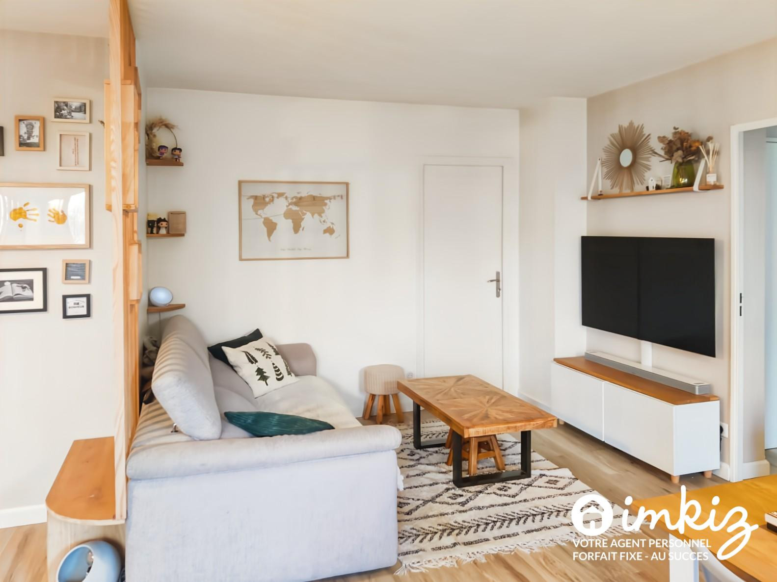 
                                                Vente
                                                 Appartement 3 pièces, jardin et garage