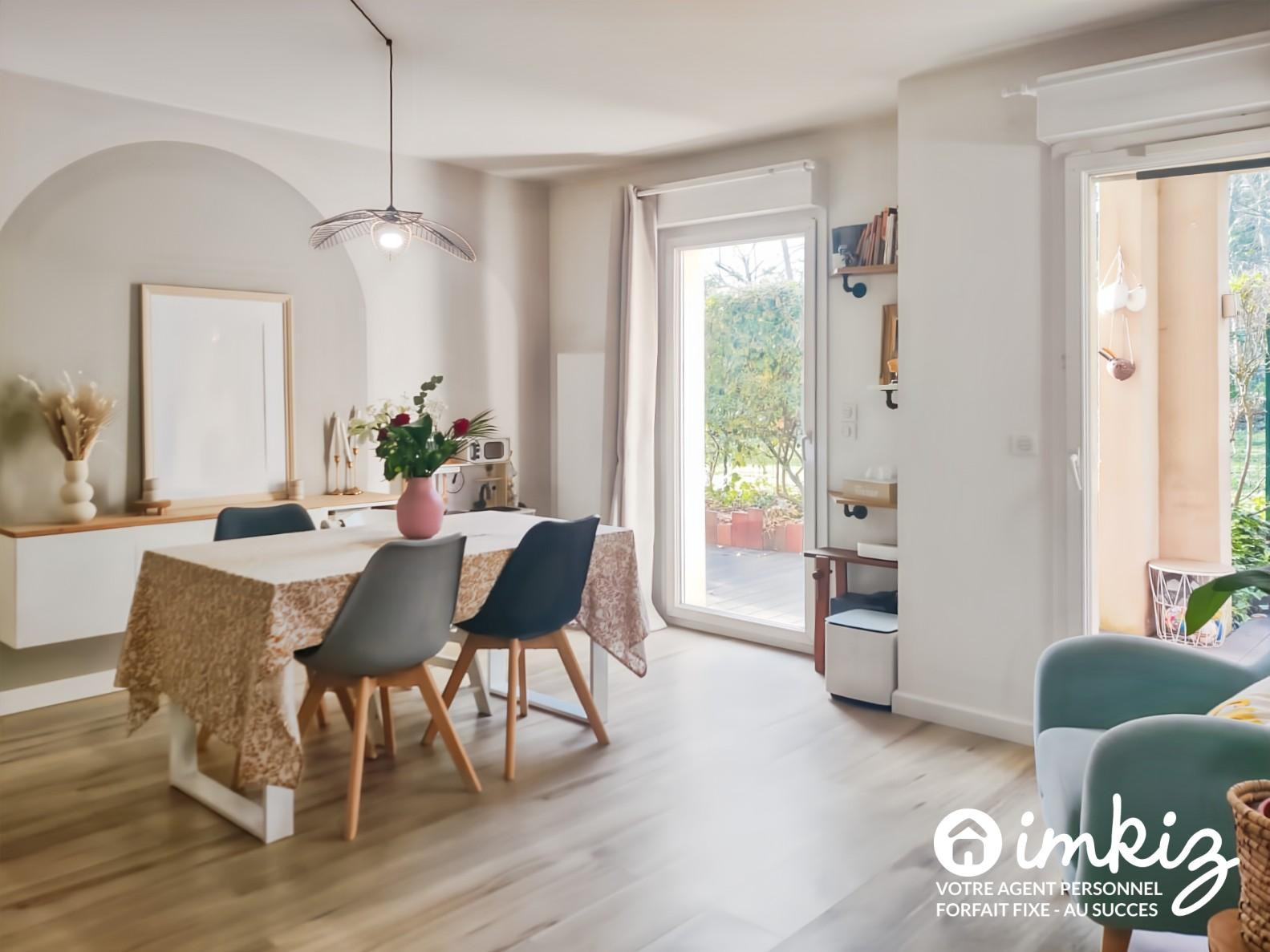 
                                                Vente
                                                 Appartement 3 pièces, jardin et garage