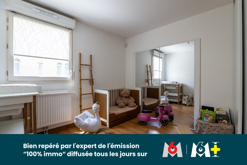 
                                                Vente
                                                 Appartement 3 piéces - Jardin privatif 102m2 - Proche métro - La Mutualité