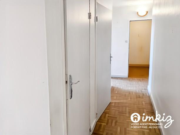 Vente
                                                 Appartement 3 pièces lumineux avec balcon