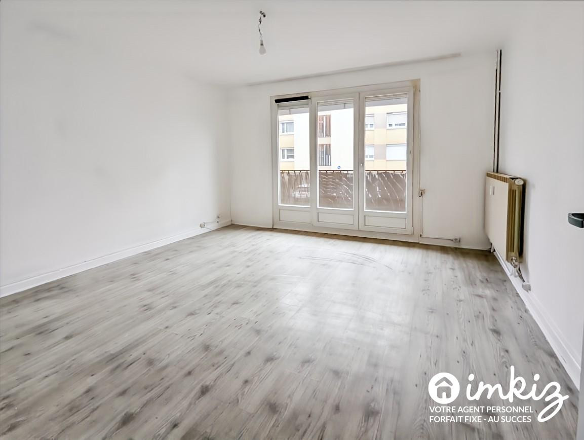 Vente
                                                 Appartement 3 pièces lumineux avec balcon