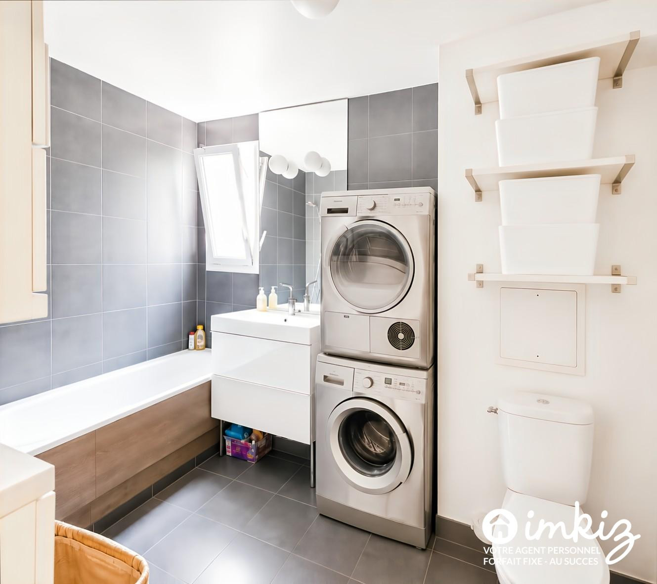 
                                                Vente
                                                 Appartement 3 pièces lumineux et au calme