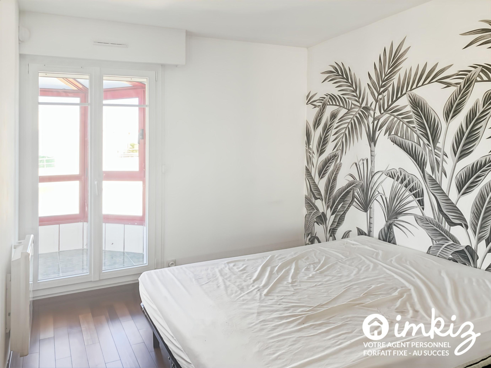 
                                                Vente
                                                 Appartement 3 pièces - lumineux et vue degagée