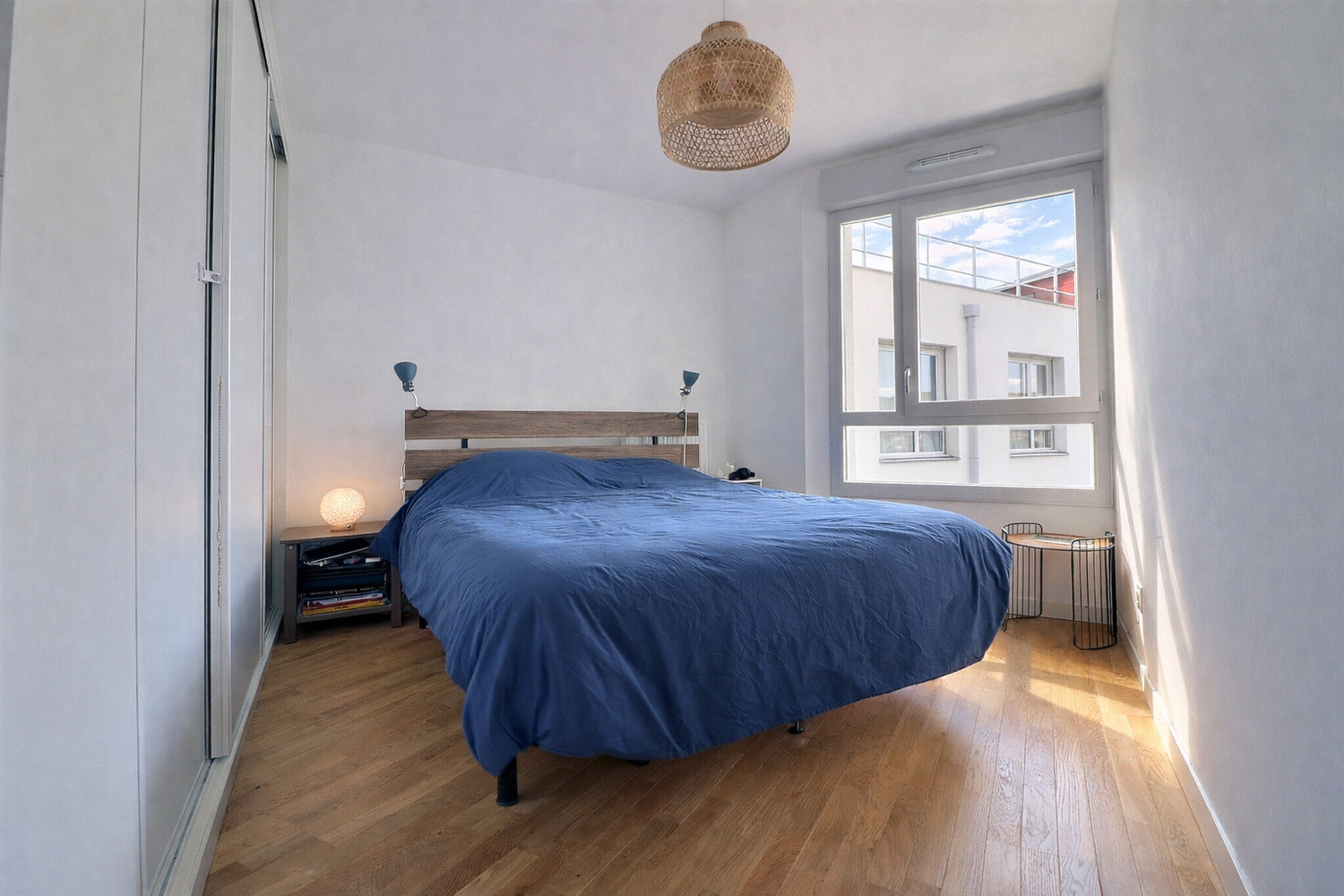 
                                                Vente
                                                 Appartement 3 pièces lumineux, Proche métro 4