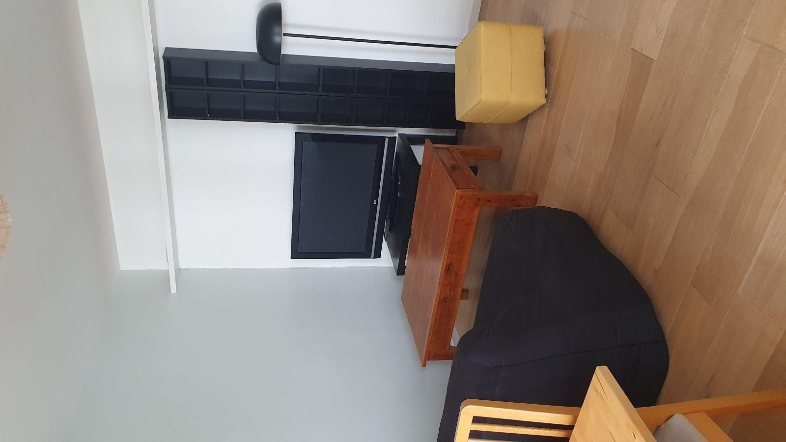 
                                                Location
                                                 Appartement 3 pièces meublé 48,8m2