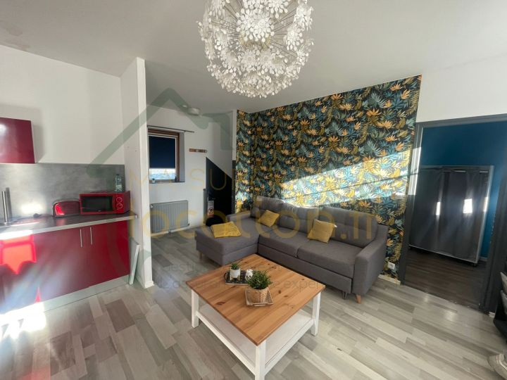 
                                                Location
                                                 Appartement 3 pièces meublé