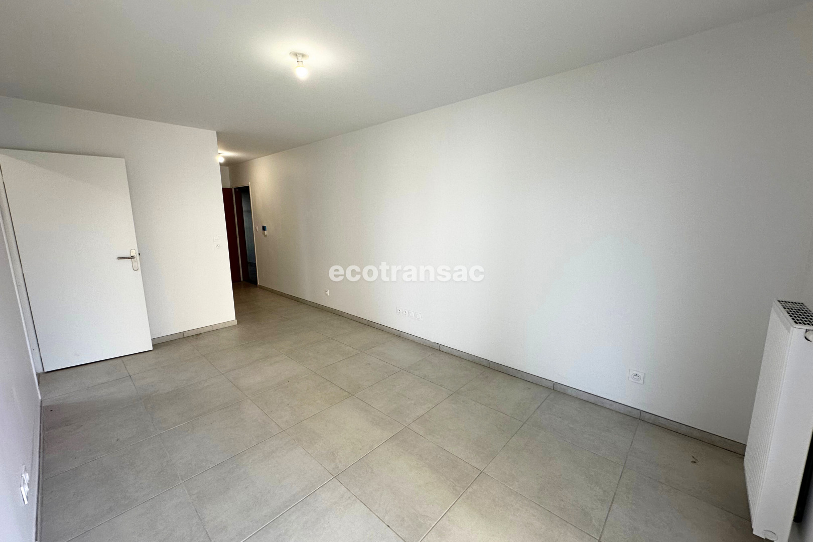 
                                                Vente
                                                 Appartement 3 pièces neuf avec jardin et terrasse à Chasse-sur-Rhône