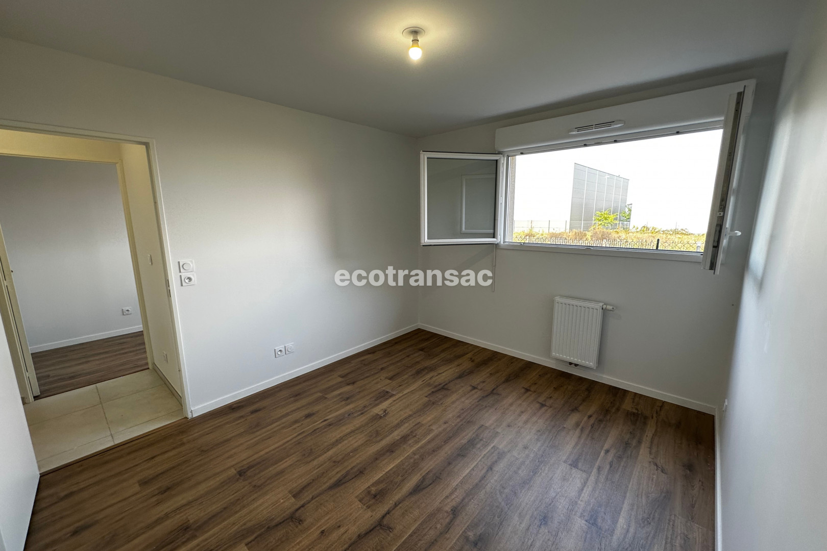 
                                                Vente
                                                 Appartement 3 pièces neuf avec jardin et terrasse à Chasse-sur-Rhône