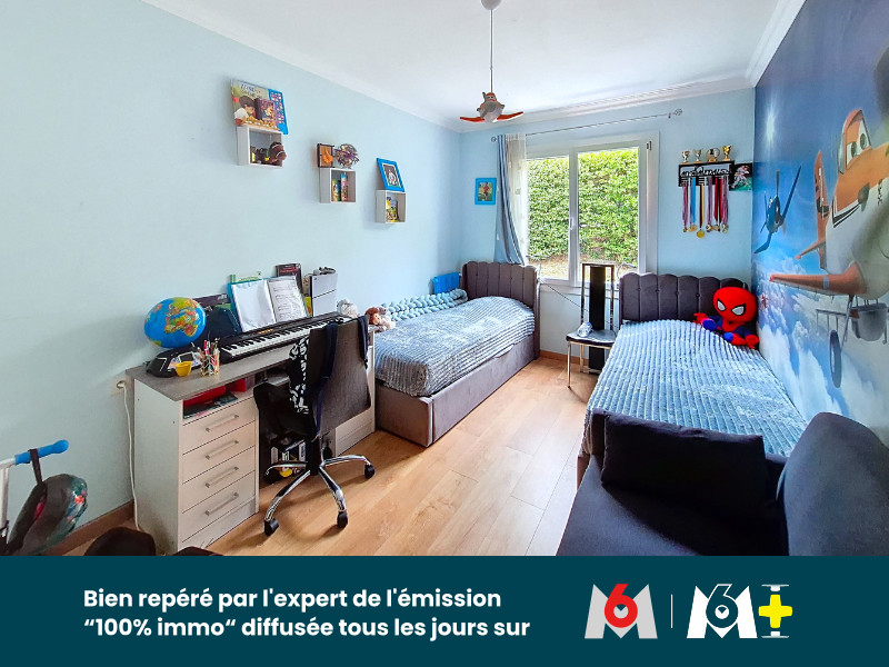 
                                                Vente
                                                 Appartement 3 pièces NICE / MONT BORON