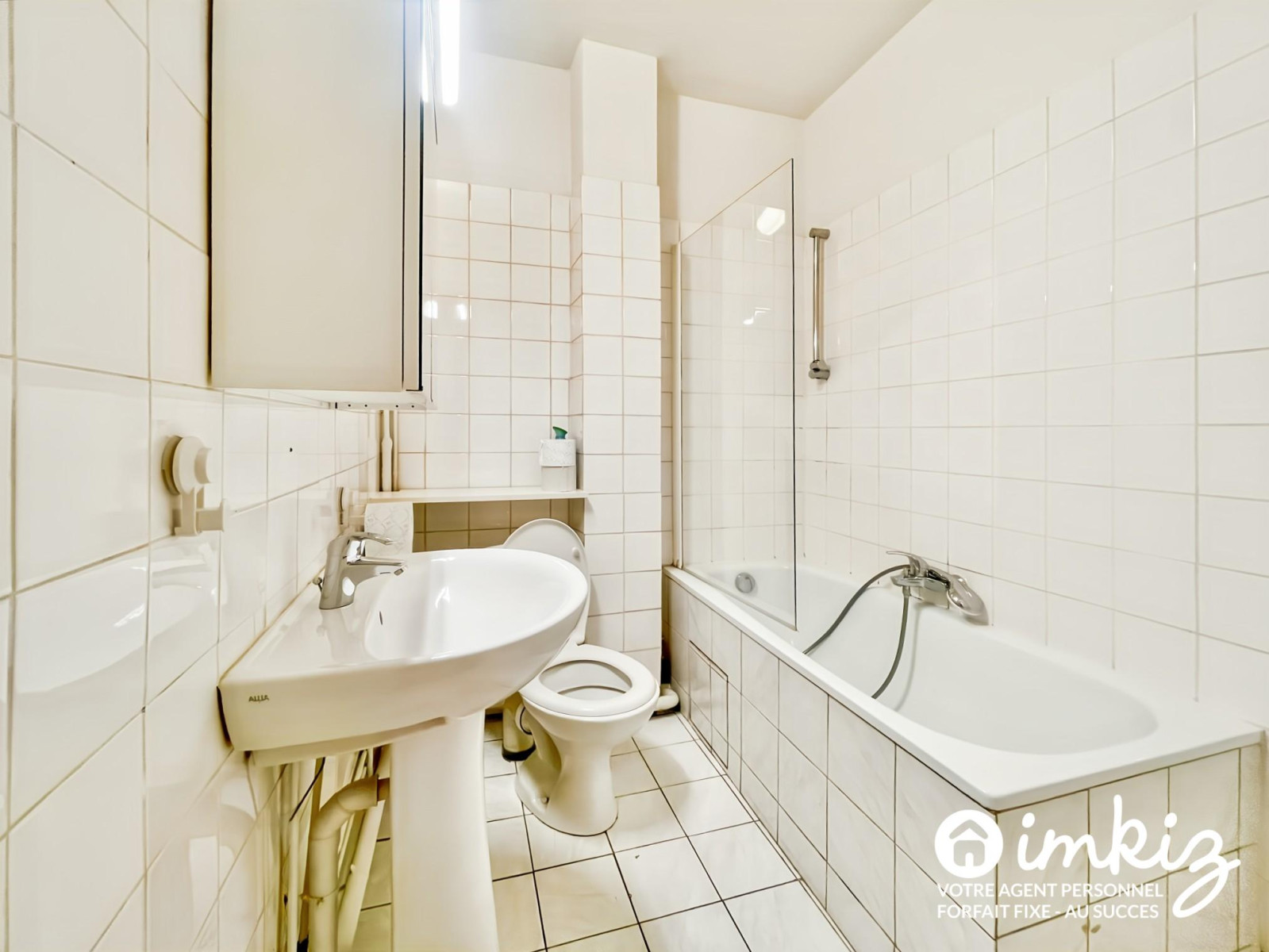 
                                                Vente
                                                 Appartement 3 pièces Paris 17