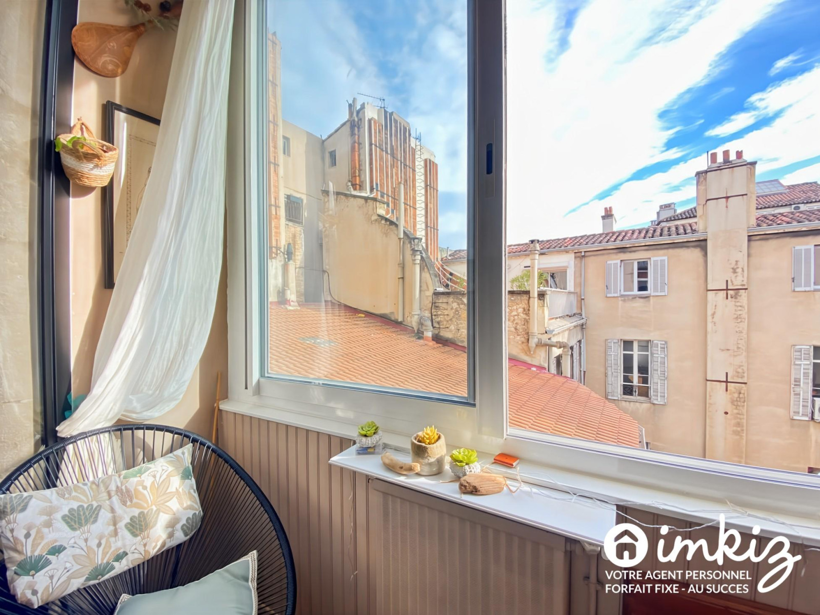 
                                                Vente
                                                 Appartement 3 pièces - Préfecture