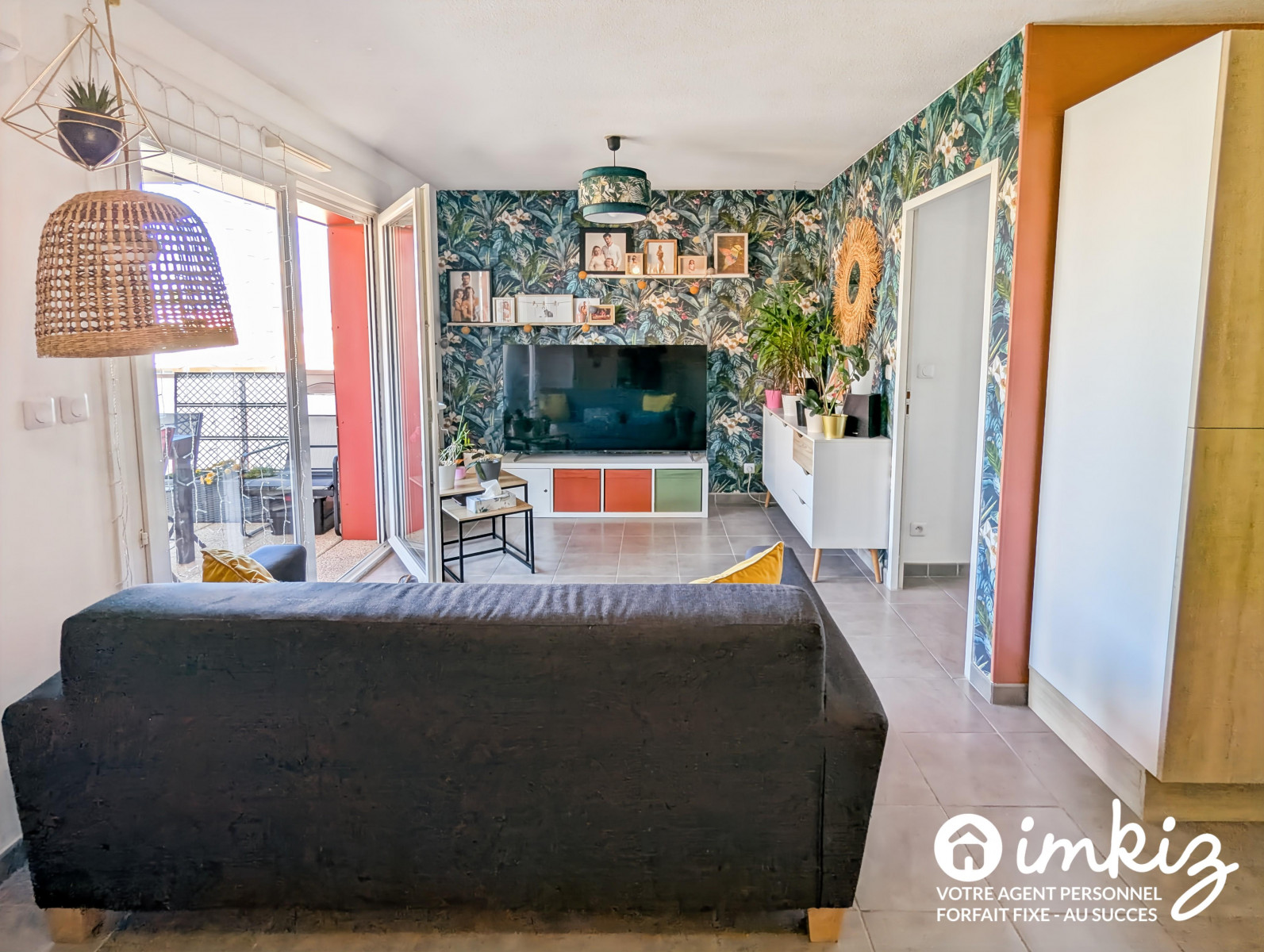 
                                                Vente
                                                 Appartement 3 pièces récent