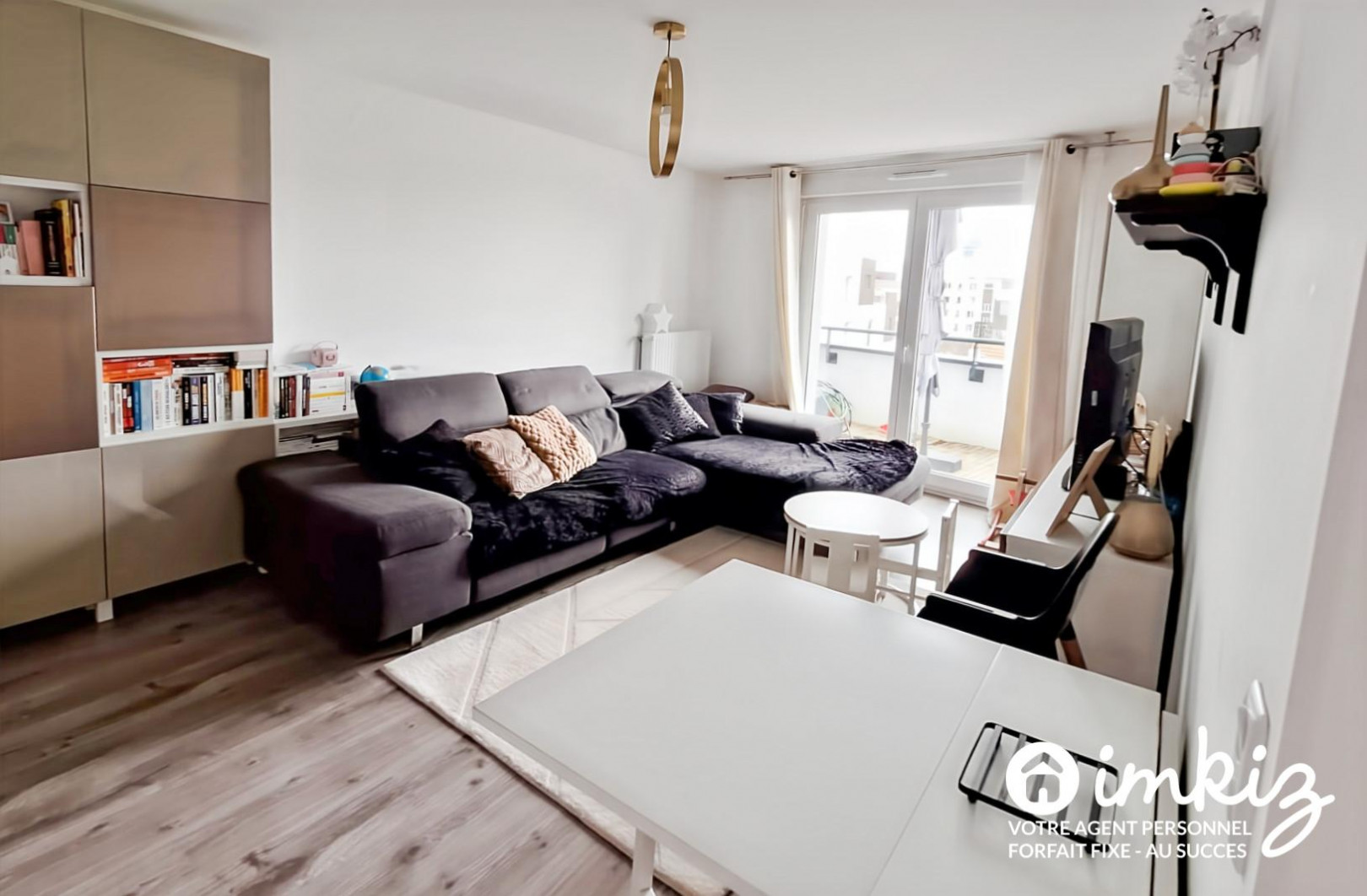
                                                Vente
                                                 Appartement 3 pièces récent bien entretenu