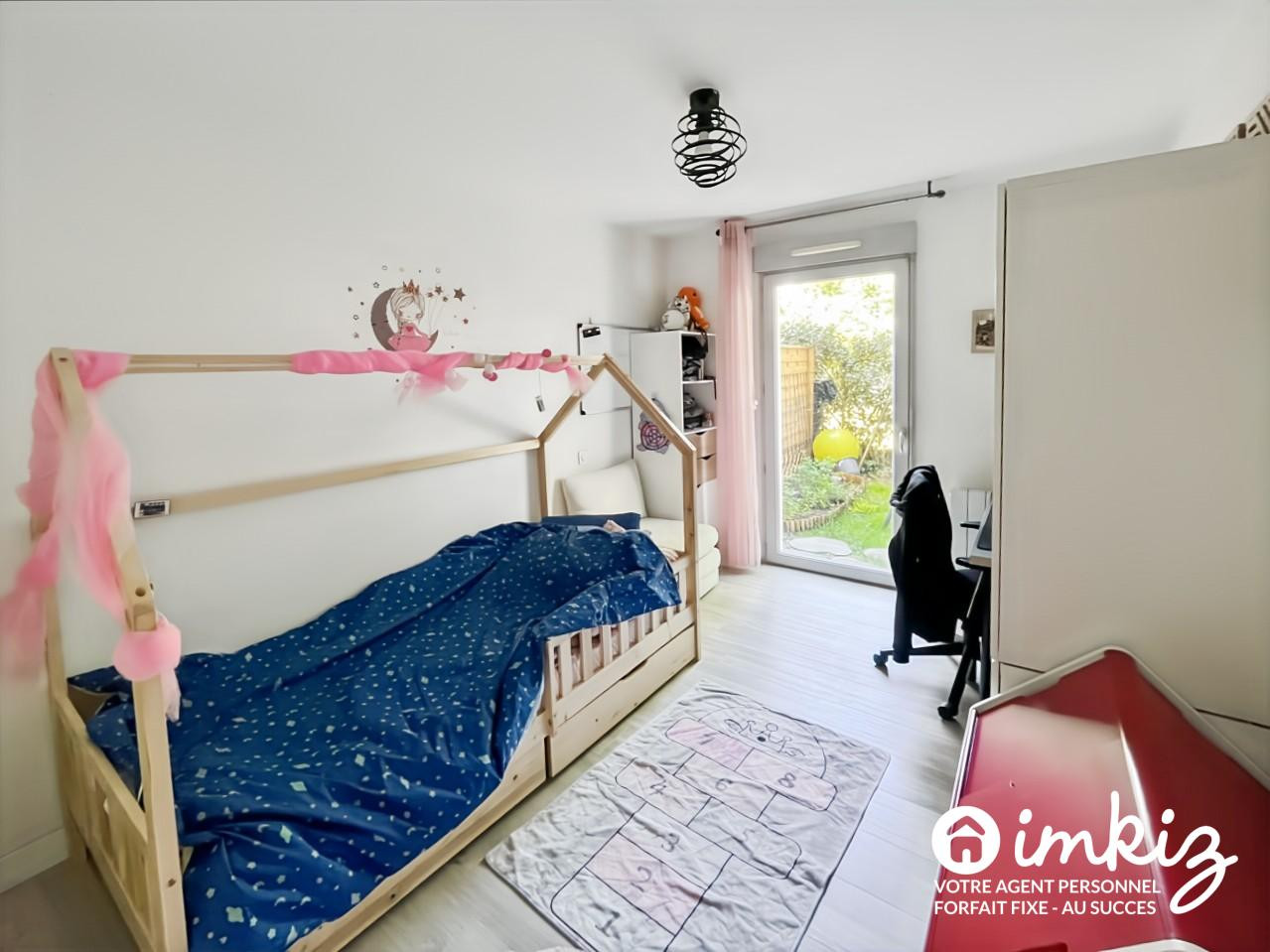 
                                                Vente
                                                 Appartement 3 pièces rénové