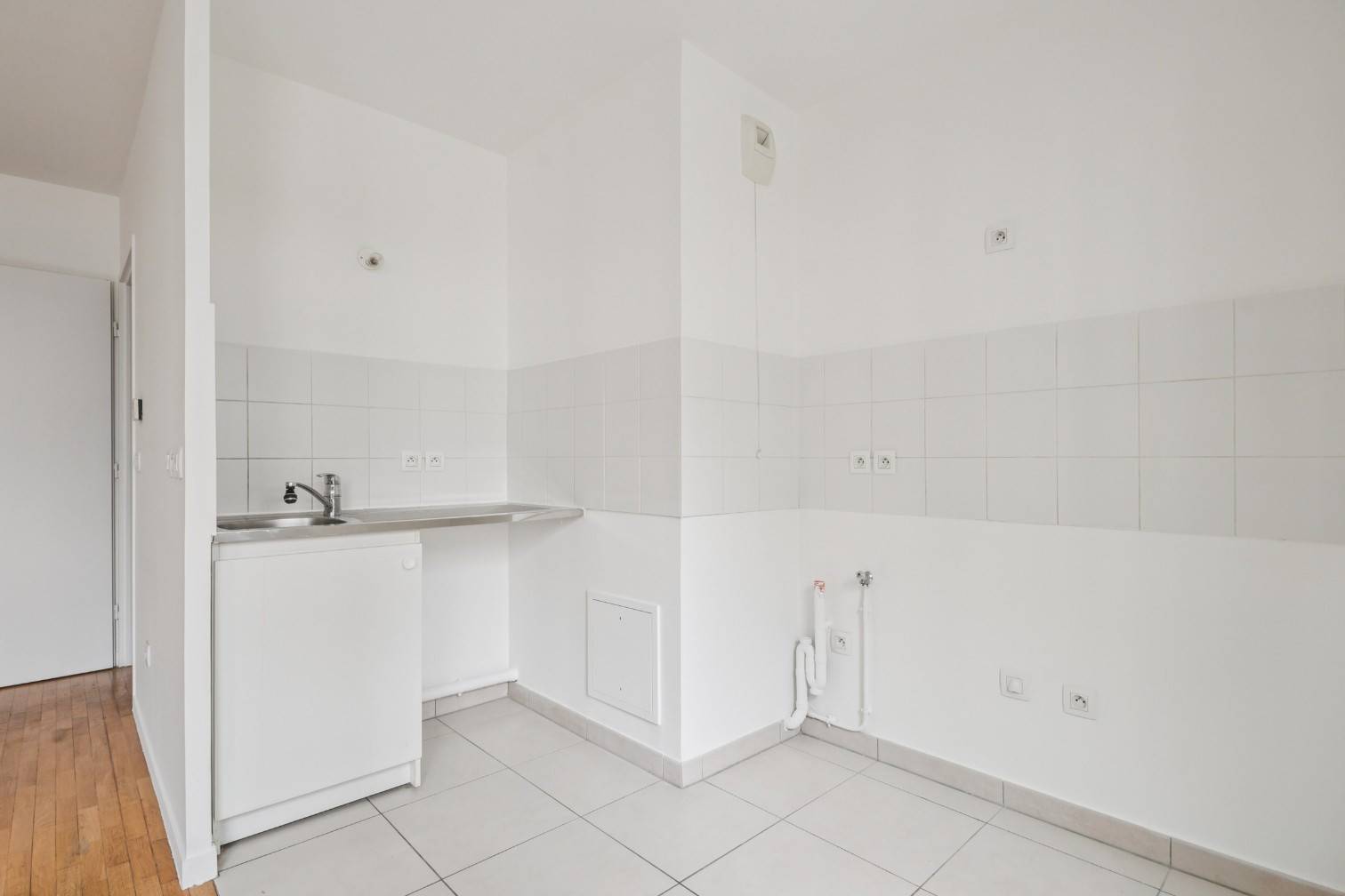 
                                                Vente
                                                 Appartement 3 pièces - Saint-Ouen