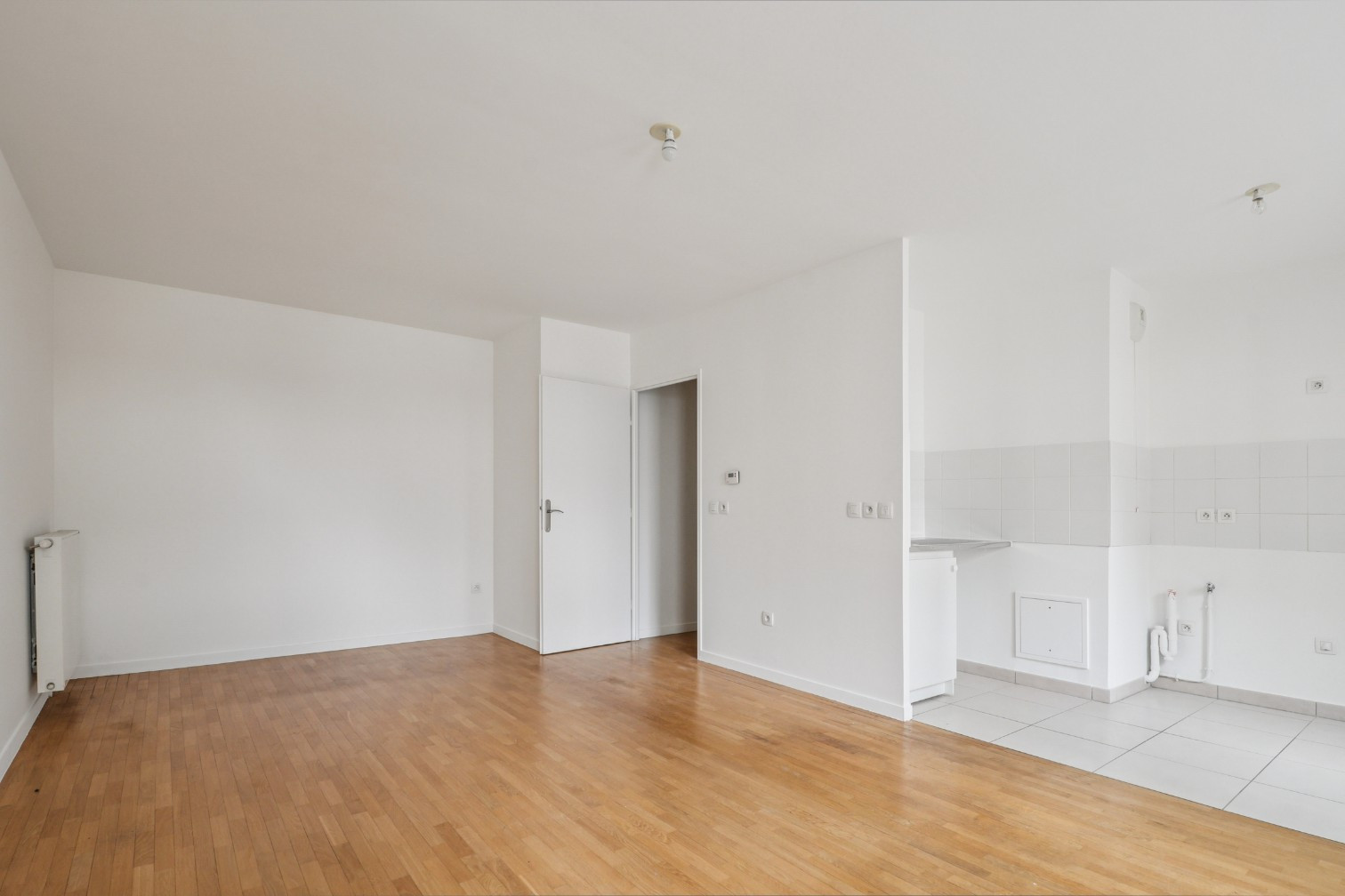 
                                                Vente
                                                 Appartement 3 pièces - Saint-Ouen