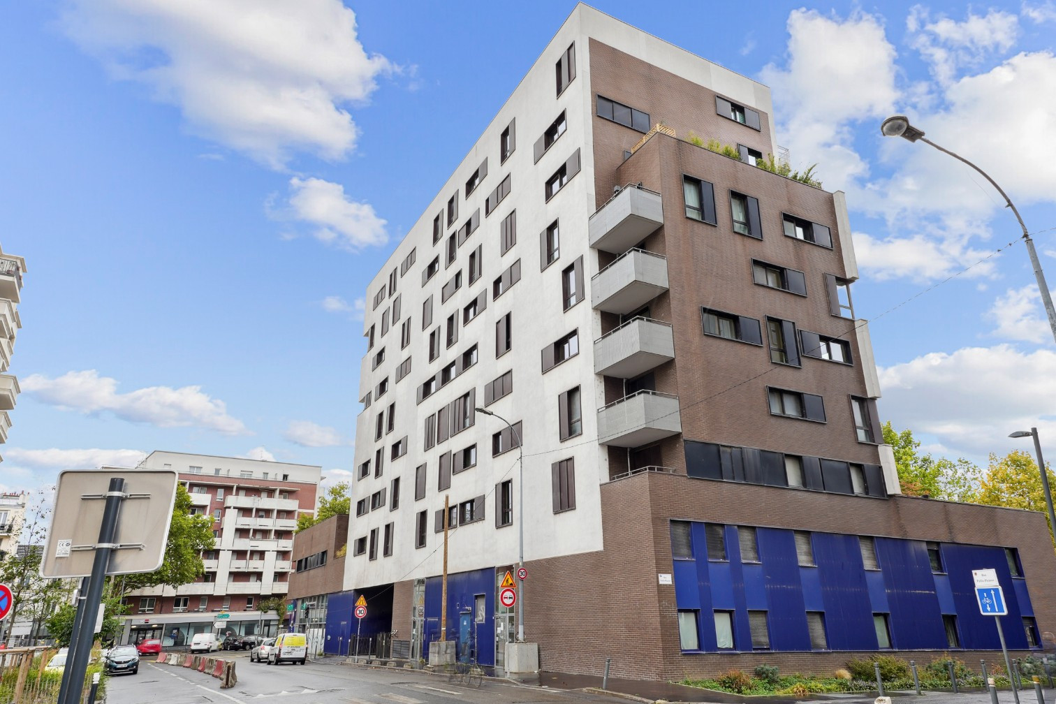 
                                                Vente
                                                 Appartement 3 pièces - Saint-Ouen