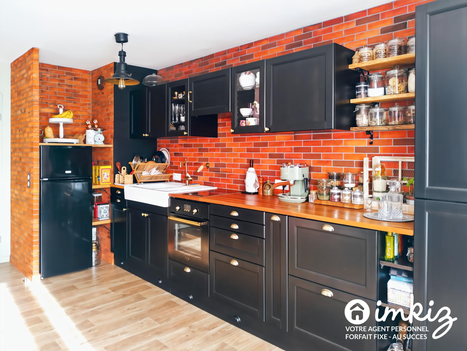 
                                                Vente
                                                 Appartement 3 pièces - Terrasse et Parking