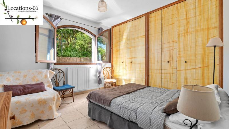 
                                                Location
                                                 Appartement 3 pièces tout confort en villa