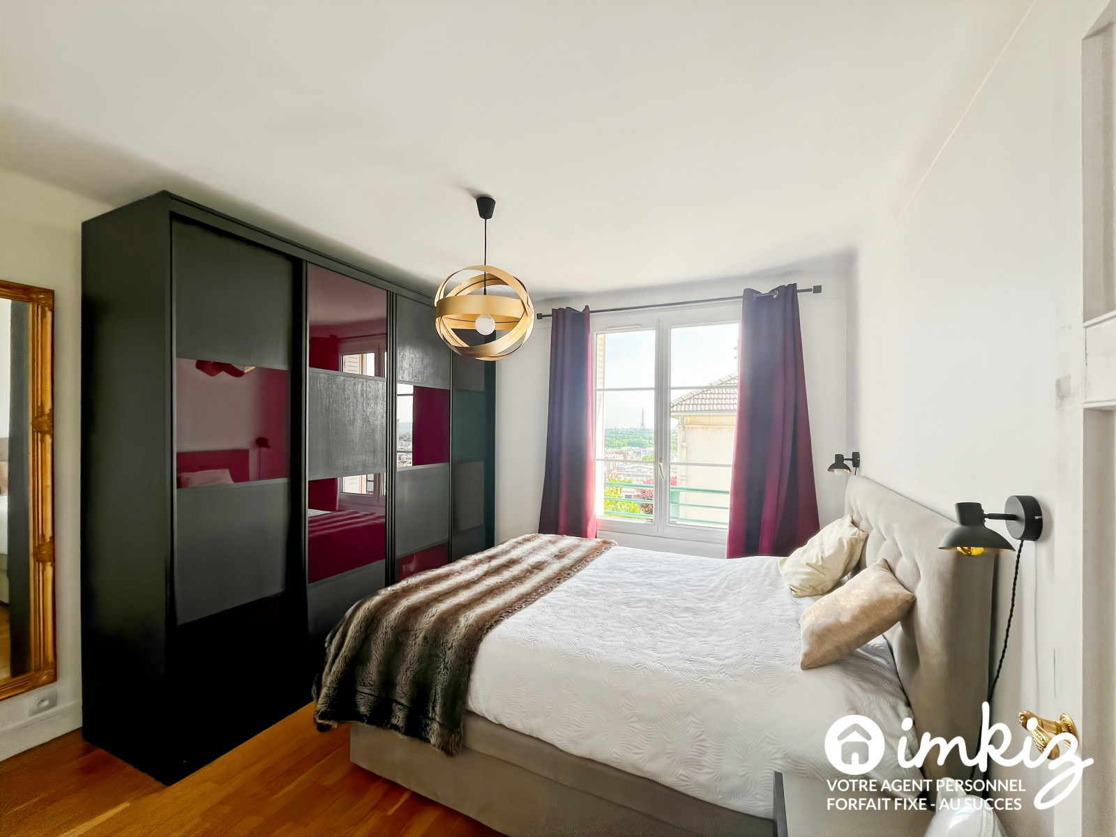 
                                                Vente
                                                 Appartement 3 pièces très calme, vue Tour Eiffel