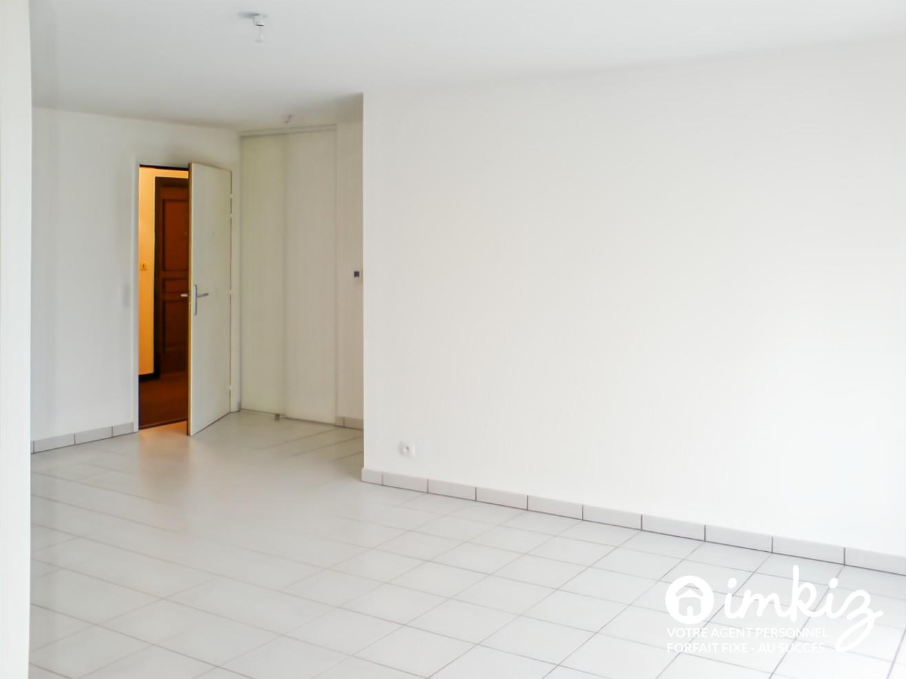 
                                                Vente
                                                 Appartement 3 pièces loué – 59,75 m²