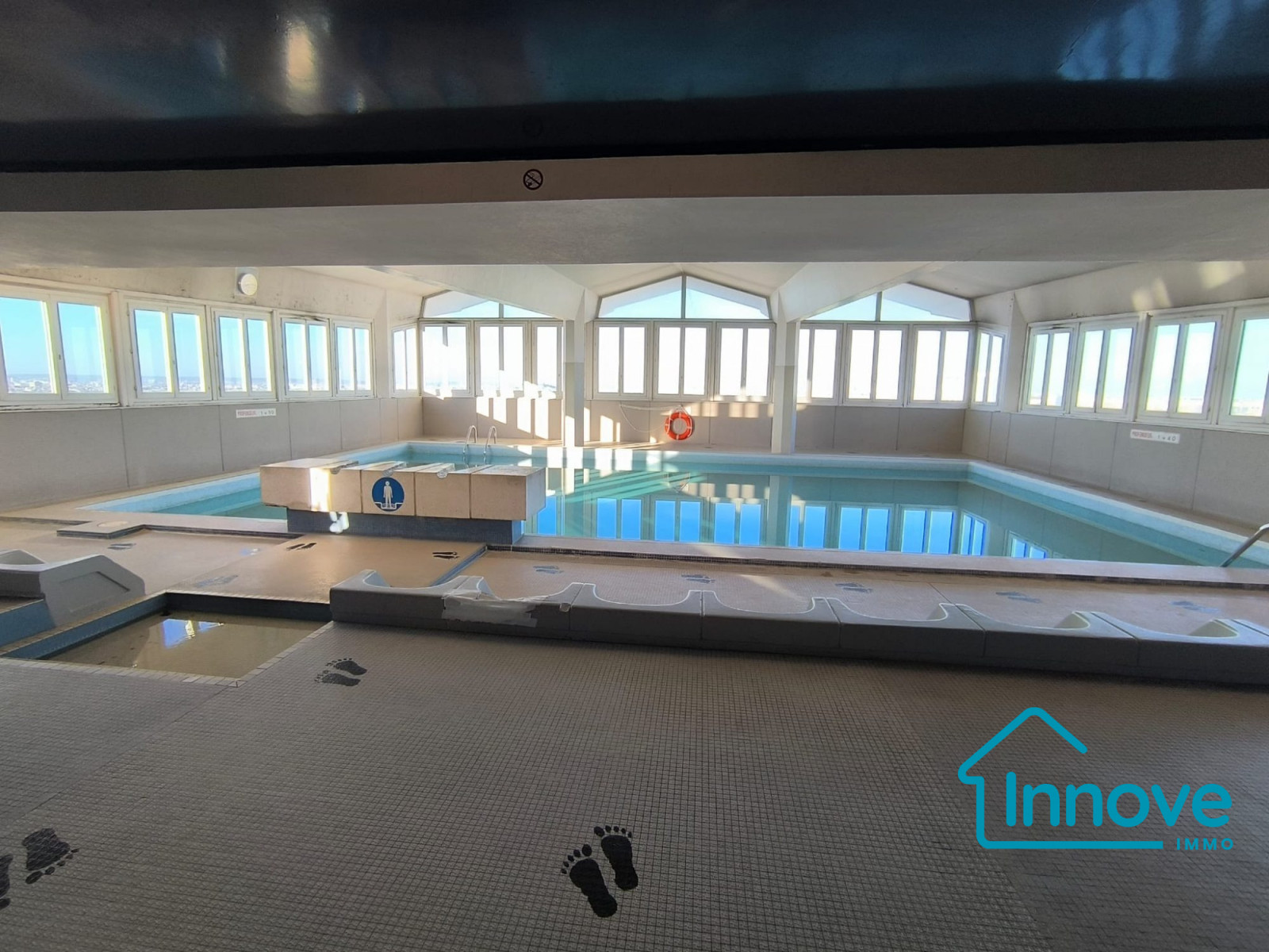 
                                                Vente
                                                 Appartement 3 pièces vue exceptionnelle Paris 15ème Alleray-Pr